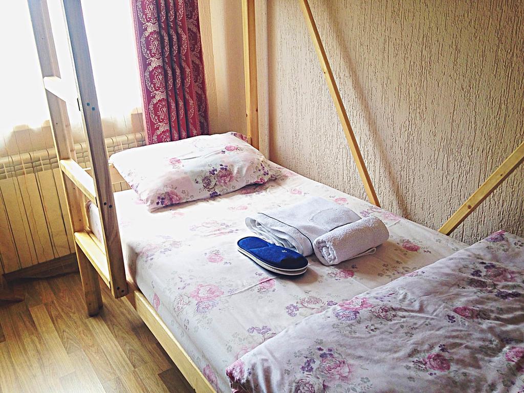 Hostel Arzy Atiraw Buitenkant foto