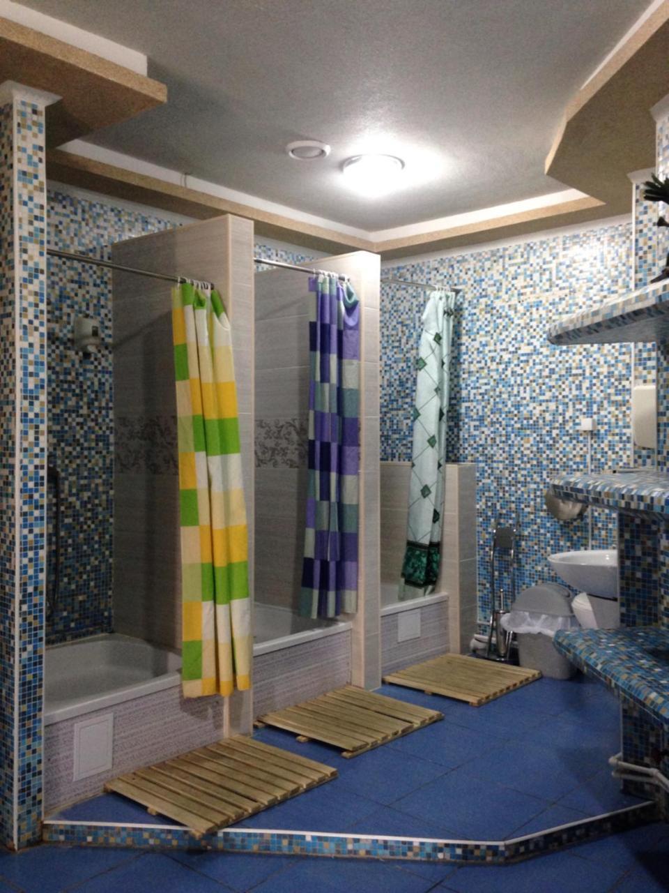 Hostel Arzy Atiraw Buitenkant foto