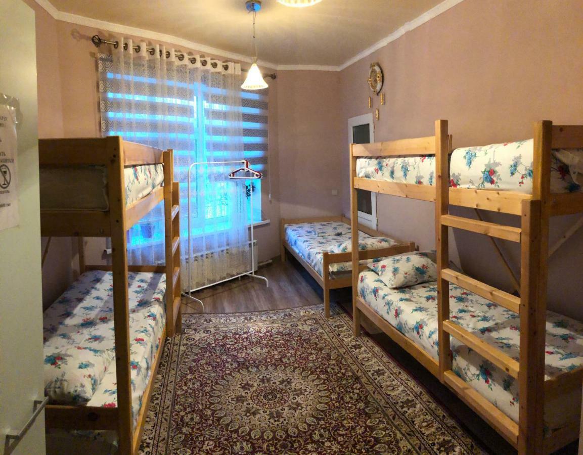 Hostel Arzy Atiraw Buitenkant foto